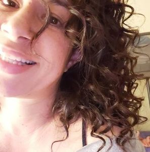 Meet your Posher, Renata
